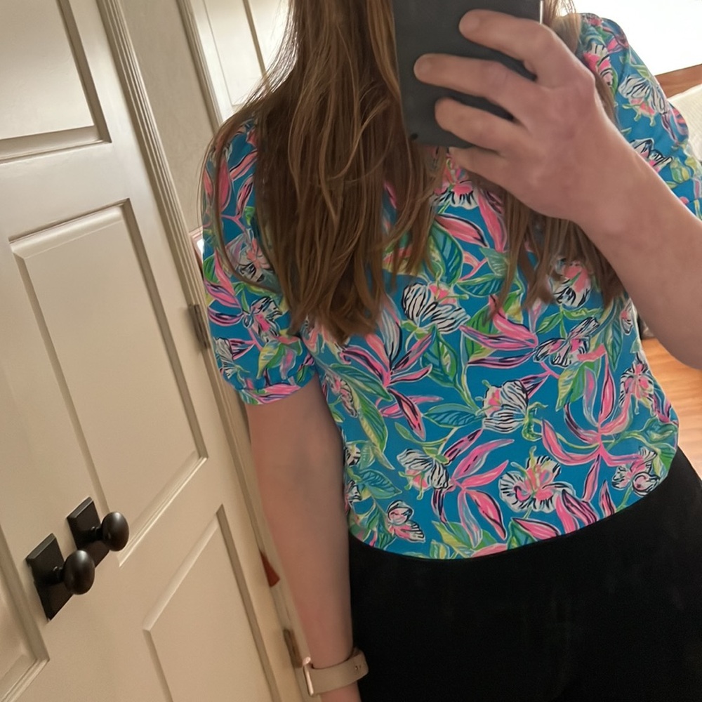 Lilly Pulitzer Rhett Top Womens Keep On Beliefing Formentera Turquoise M - Picture 7 of 16